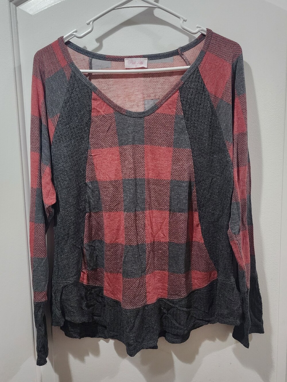 Pink Lily Women's Plaid Long Sleeve Scoop Neck Pullover Casual Shirt Small S